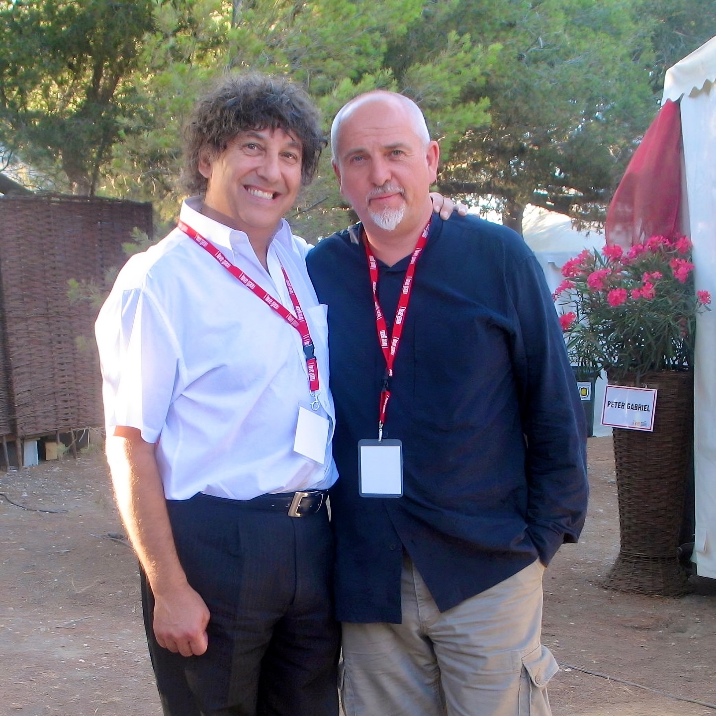 Levon Minassian et Peter Gabriel Levon Minassian et Peter Gabriel